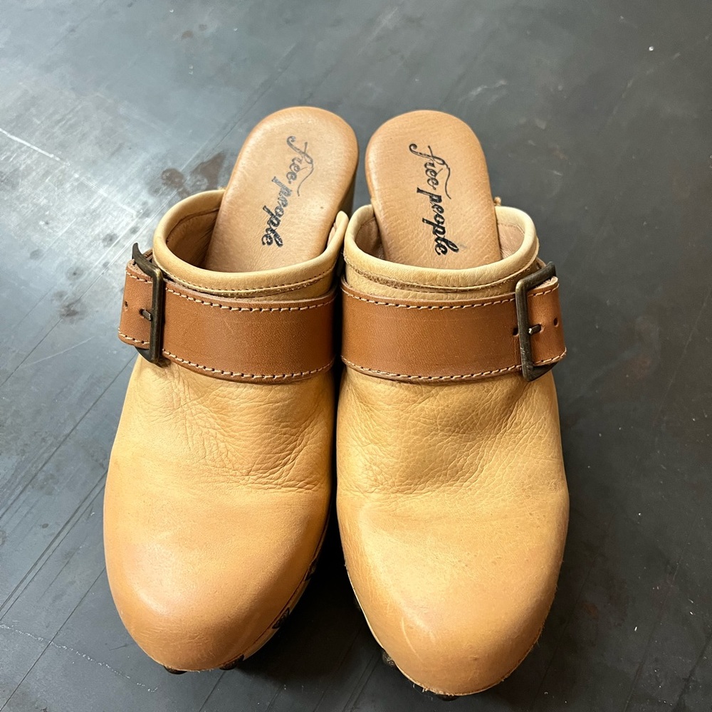 Free People clogs